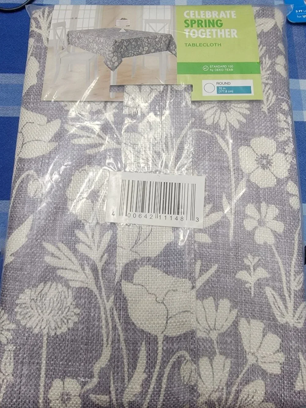 Kohls celebrate spring